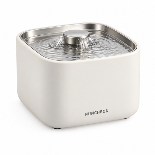 Rill Cordless Fountain 2 L in Chalk, three-quarter view