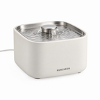Rill Fountain 2 L in Chalk, three-quarter view