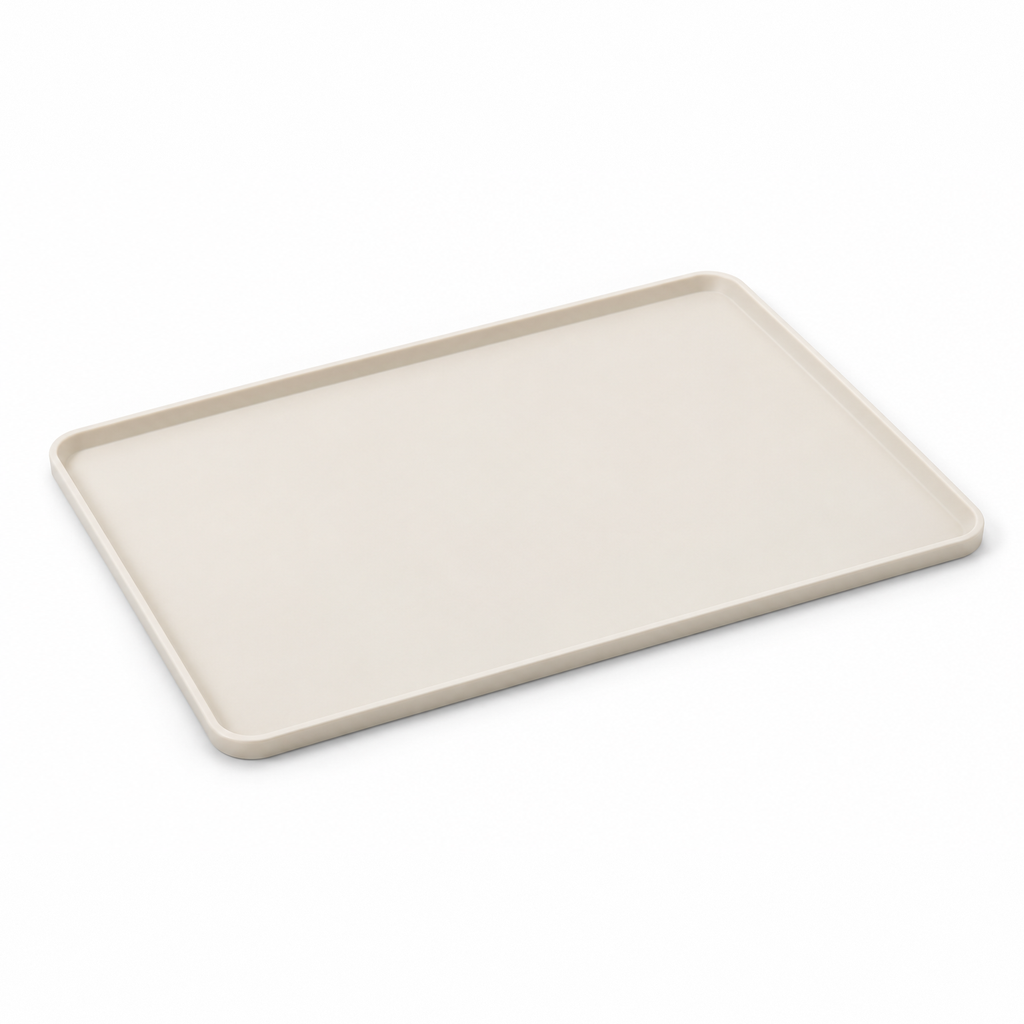 Sill Mat in Chalk, three-quarter view
