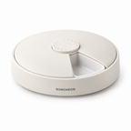 Tally Wet Feeder 4-Meal in Chalk, three-quarter view